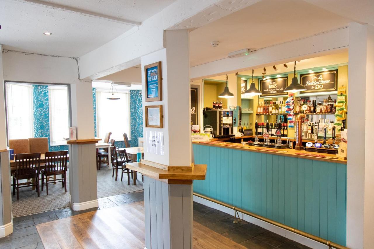 The Unicorn Inn Newton Solney Exterior photo